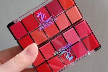 ELDOOÚCC 20 Color Matte Lipstick Palette Duo - Vibrant Reds & Warm Nudes (Set A & B)