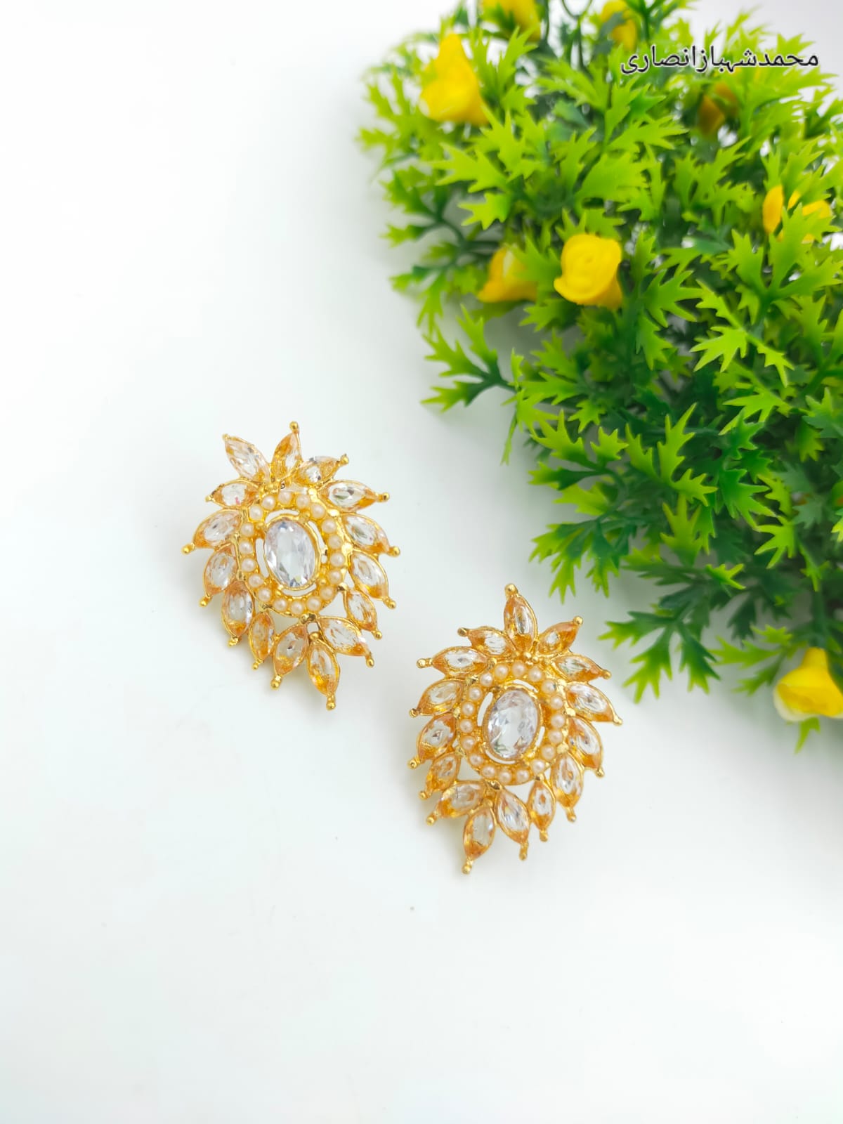 Elegant Floral Zirconia Stud Earrings - Vibrant Center Stone Collection - Image 4