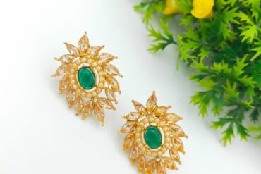 Elegant Floral Zirconia Stud Earrings - Vibrant Center Stone Collection