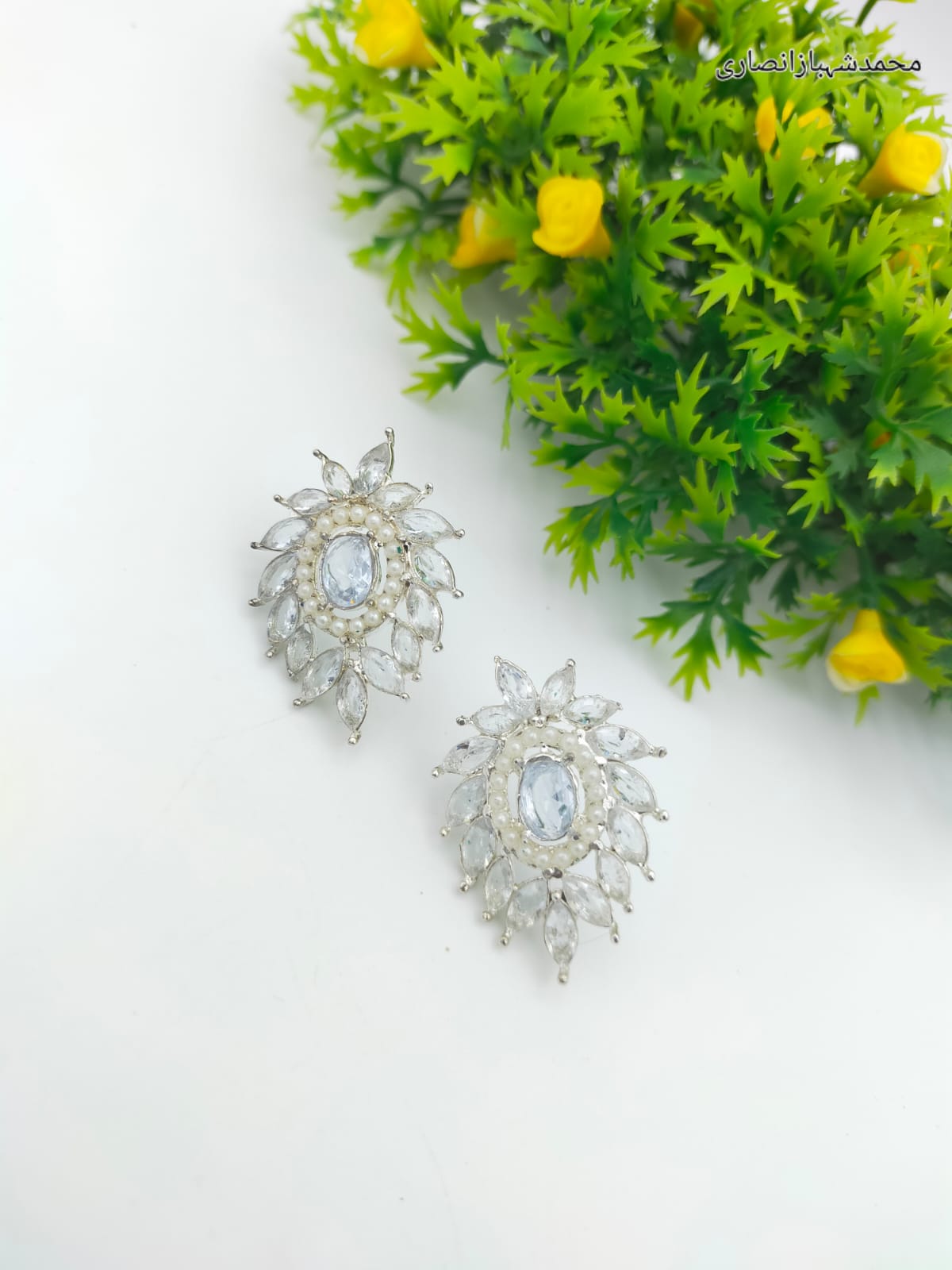 Elegant Floral Zirconia Stud Earrings - Vibrant Center Stone Collection - Image 3