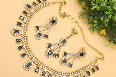 Exquisite Zirconia Gold-Tone Necklace & Dangle Earring Set - Premium Fashion Jewelry